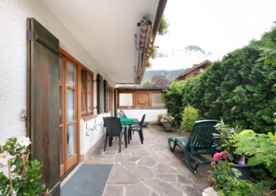 große Terrasse_Fewo Alpenaster_Haus Werdenfels in Mittenwald